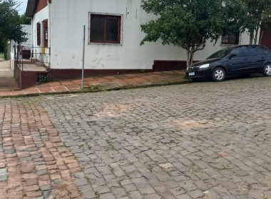 2782e244-a4e5-4f3c-a754-78f95afe44de